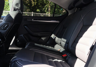 Подержанный автомобиль Skoda Superb Liftback 2024 года (9 фото)