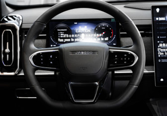 Новый Jaecoo J7 2025 (11 фото)