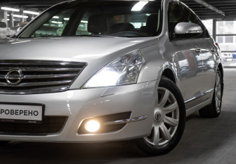 Подержанный автомобиль Nissan Teana 2008 года (22 фото)
