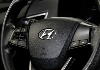 Подержанный автомобиль Hyundai Creta 2017 года (8 фото)