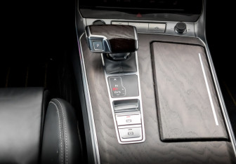 Подержанный автомобиль Audi A6 Sedan 2023 года (30 фото)