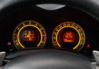 Подержанный автомобиль Toyota Auris Hatchback 2008 года (21 фото)