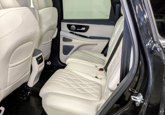 Подержанный автомобиль Exeed VX 2024 года (12 фото)