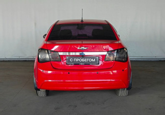 Подержанный автомобиль Chevrolet Cruze Sedan 2013 года (5 фото)