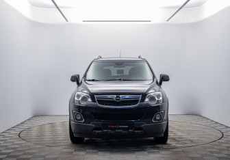 Подержанный автомобиль Opel Antara 2014 года (2 фото)