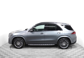 Подержанный автомобиль Mercedes-Benz GLE 2024 года (8 фото)