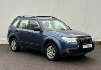 Подержанный автомобиль Subaru Forester Suv 2011 года (3 фото)