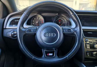 Подержанный автомобиль Audi A5 Liftback 2013 года (17 фото)
