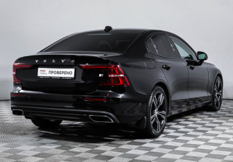 Подержанный автомобиль Volvo S60 2019 года (5 фото)
