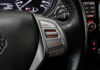 Подержанный автомобиль Nissan X-Trail 2018 года (24 фото)