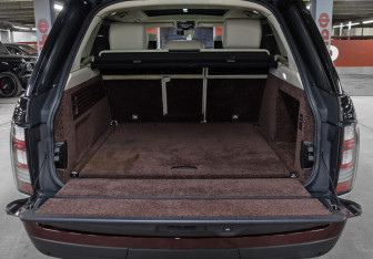 Подержанный автомобиль Land Rover Range Rover 2017 года (10 фото)