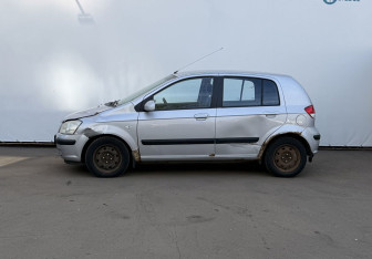 Подержанный автомобиль Hyundai Getz 2003 года (8 фото)