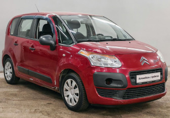 Подержанный автомобиль Citroen C3 Picasso 2010 года (3 фото)