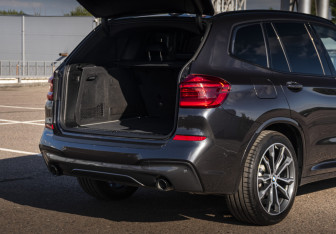 Подержанный автомобиль BMW X3 2019 года (21 фото)