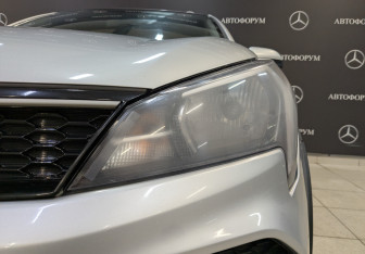 Подержанный автомобиль Kia Rio Hatchback 2021 года (11 фото)