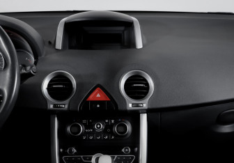 Подержанный автомобиль Renault Koleos 2010 года (13 фото)