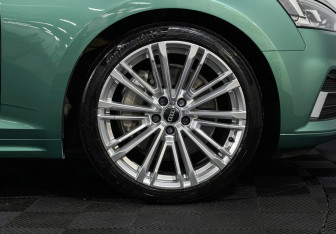 Подержанный автомобиль Audi A5 Coupe 2017 года (23 фото)