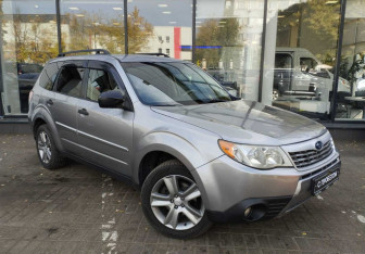 Подержанный автомобиль Subaru Forester Suv 2009 года (3 фото)