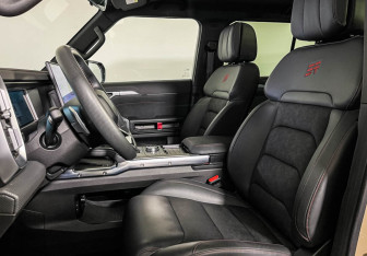 Подержанный автомобиль Jetour T2 2024 года (14 фото)