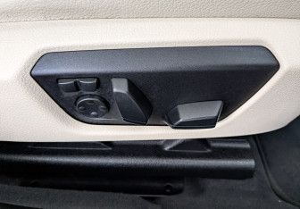 Подержанный автомобиль BMW M3 Sedan 2015 года (30 фото)