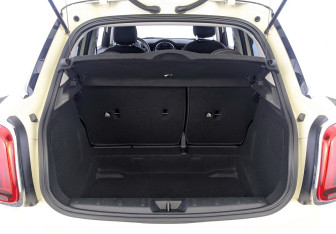 Подержанный автомобиль MINI Hatch 2019 года (9 фото)