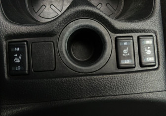 Подержанный автомобиль Nissan Qashqai 2021 года (17 фото)