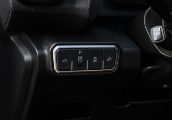 Подержанный автомобиль Haval Dargo 2022 года (17 фото)