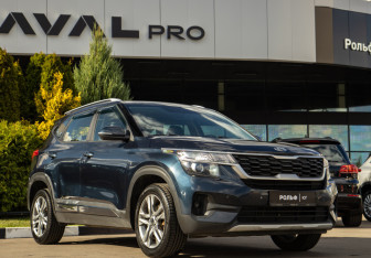 Подержанный автомобиль Kia Seltos 2021 года (2 фото)