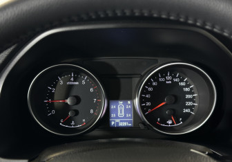 Подержанный автомобиль Haval M6 2023 года (11 фото)