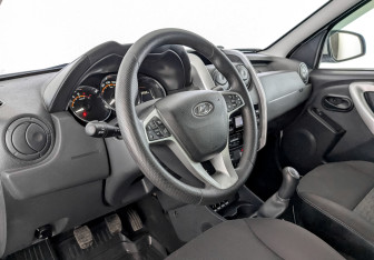 Подержанный автомобиль LADA (ВАЗ) Largus Wagon 2022 года (16 фото)