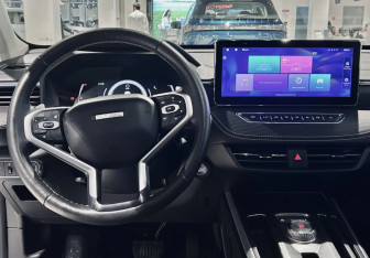 Подержанный автомобиль Haval Jolion 2023 года (9 фото)