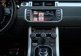 Подержанный автомобиль Land Rover Range Rover Evoque 2013 года (11 фото)
