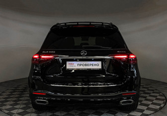 Подержанный автомобиль Mercedes-Benz GLE 2023 года (23 фото)