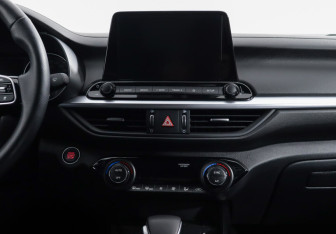 Подержанный автомобиль Kia Cerato Sedan 2021 года (9 фото)