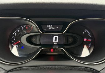 Подержанный автомобиль Renault Kaptur 2019 года (12 фото)