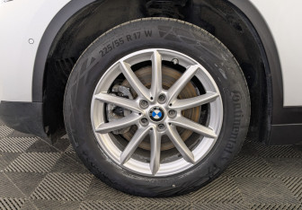 Подержанный автомобиль BMW X1 2021 года (12 фото)