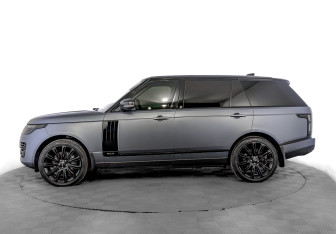 Подержанный автомобиль Land Rover Range Rover 2018 года (8 фото)
