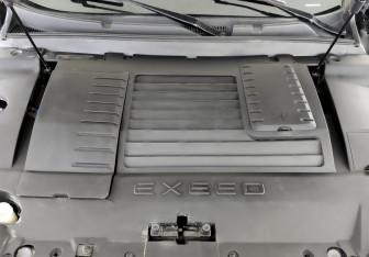 Подержанный автомобиль Exeed LX 2022 года (9 фото)