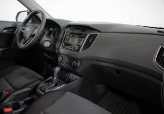 Подержанный автомобиль Hyundai Creta 2019 года (9 фото)
