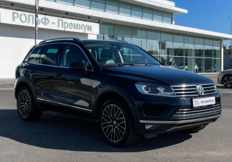 Новый Volkswagen Touareg 2016 (3 фото)