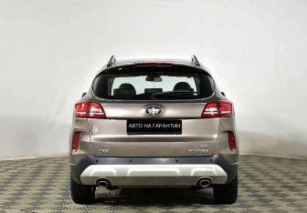 Подержанный автомобиль FAW Besturn X80 2020 года (4 фото)