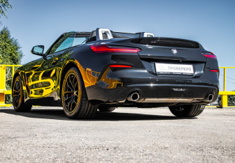 Подержанный автомобиль BMW Z4 Roadster 2020 года (6 фото)