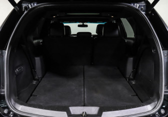 Подержанный автомобиль Ford Explorer 2013 года (20 фото)