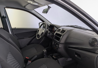 Подержанный автомобиль LADA (ВАЗ) Granta Sedan 2022 года (11 фото)