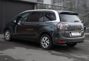 Подержанный автомобиль Citroen C4 Picasso 2016 года (7 фото)