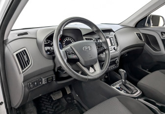 Подержанный автомобиль Hyundai Creta 2021 года (16 фото)