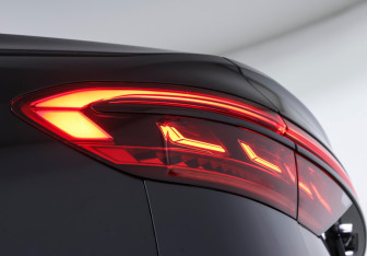 Подержанный автомобиль Audi A8 2019 года (27 фото)
