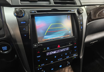 Подержанный автомобиль Toyota Camry Sedan 2015 года (16 фото)