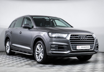 Подержанный автомобиль Audi Q7 2019 года (3 фото)