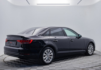 Подержанный автомобиль Audi A4 Sedan 2016 года (5 фото)